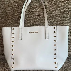 White Michael Kors purse